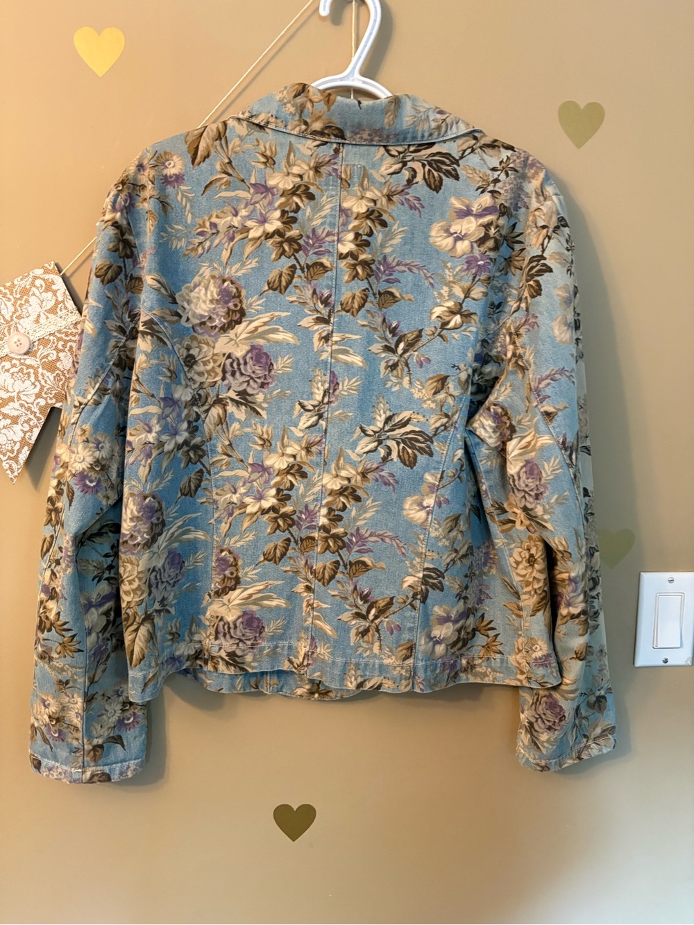 FDJ Denim Floral Tailored Jean Jacket - Picture 8 of 8